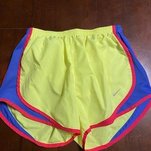 NWOT Nike Tempo brief-lined running shorts
